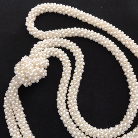 Vintage Faux Pearl Tassel Wrap / Cord / Lariat Necklace with Knot, Ivory - Picture 7 of 10